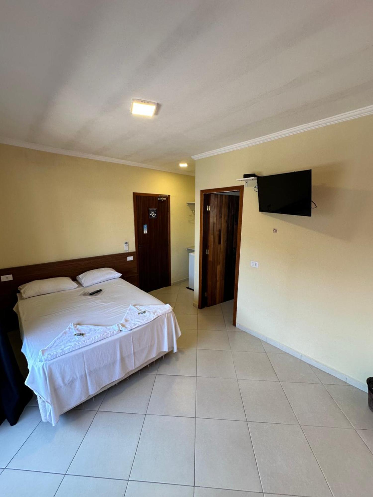 Werneck Residence Suites Ubatuba Eksteriør bilde